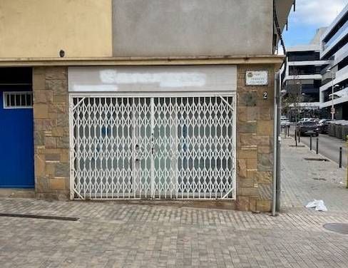 Premises to rent in El Masnou  with Air Conditioner