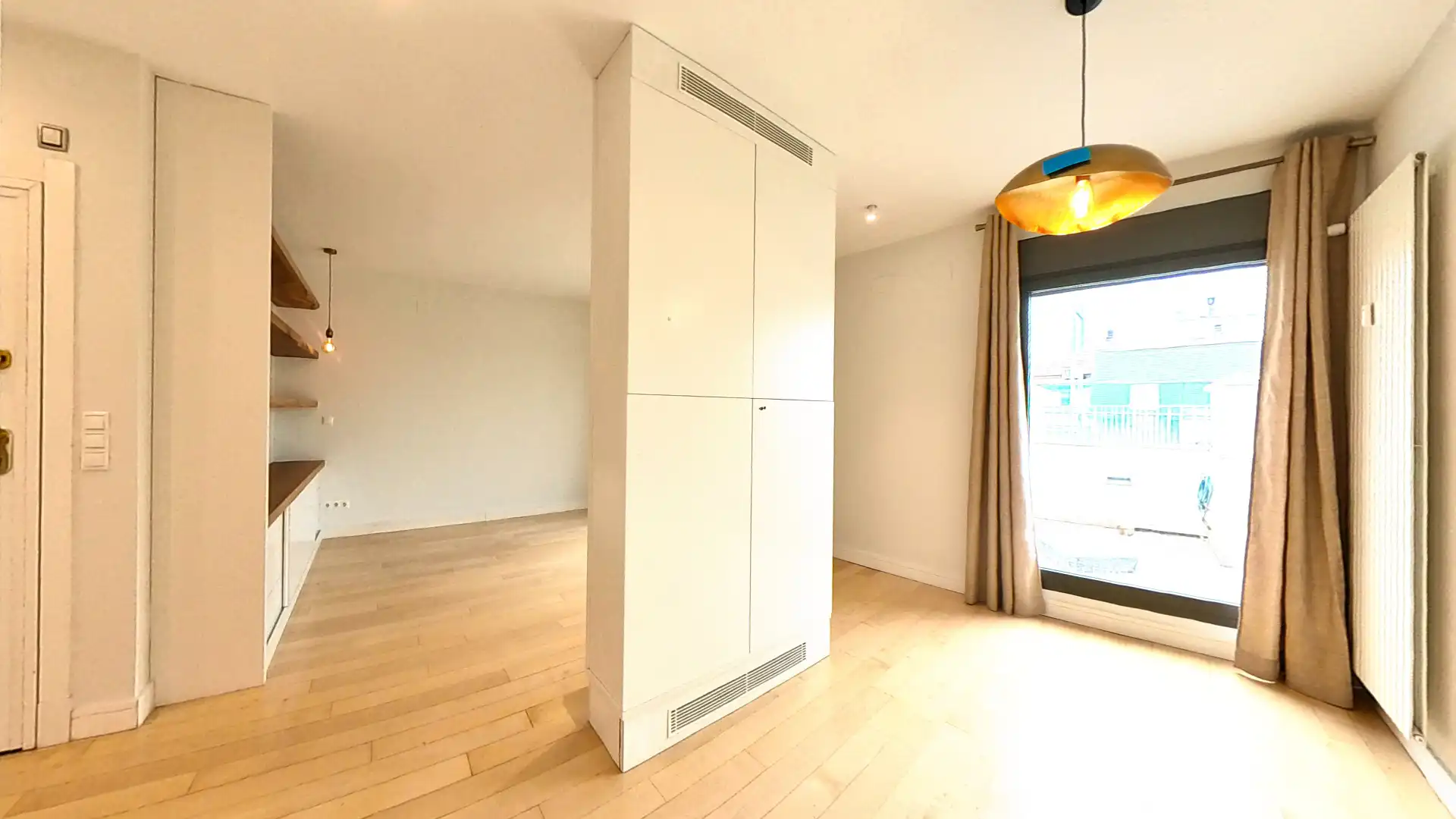 Habitación de Ático de alquiler en Madrid con Aire acondicionado, Terraza y Trastero