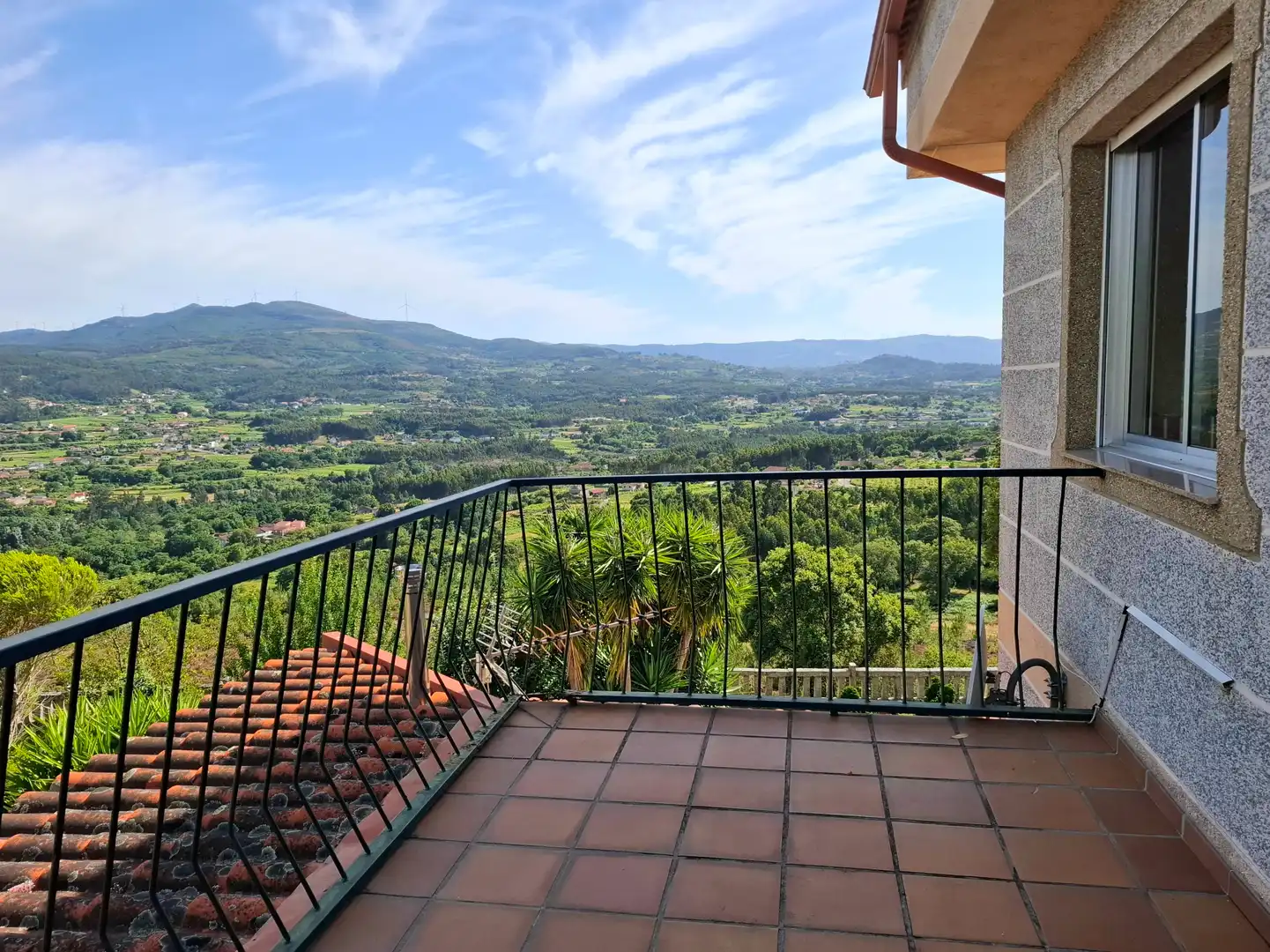 Terrassa de Casa o xalet en venda en As Neves   amb Calefacció, Jardí privat i Terrassa