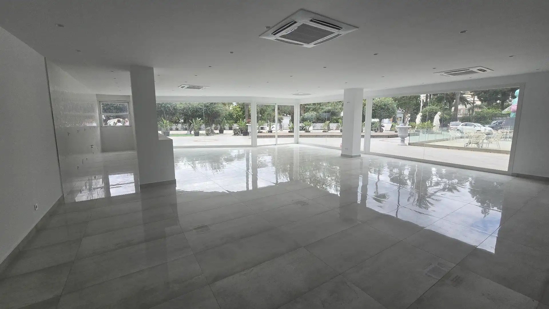 Local comercial en alquiler en Nueva Andalucía, imagen 42