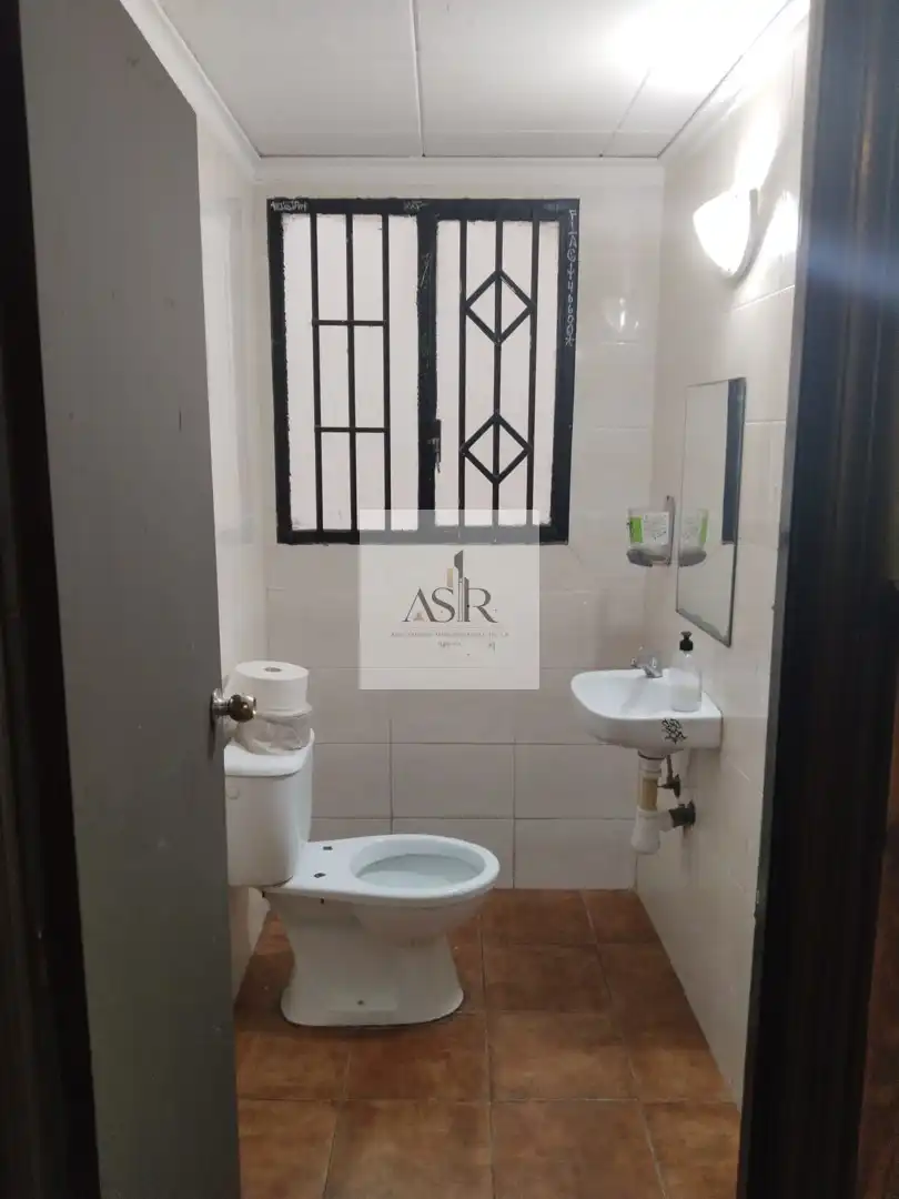 Baño de Local en venta en Alzira