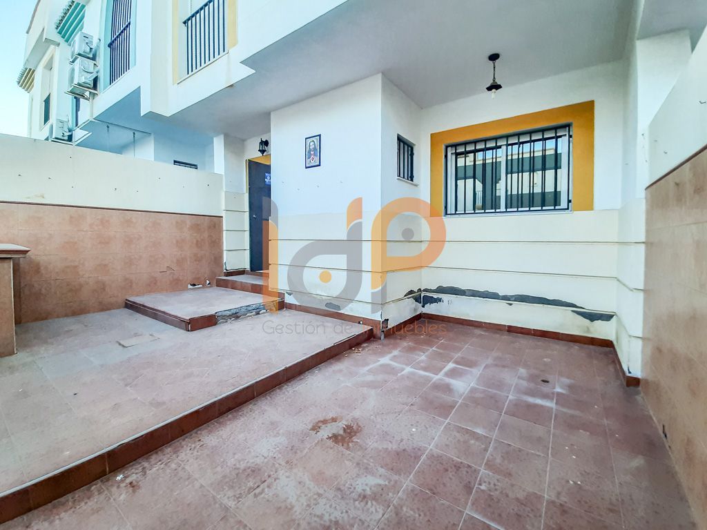 Vista exterior de Dúplex en venda en Huércal de Almería amb Terrassa