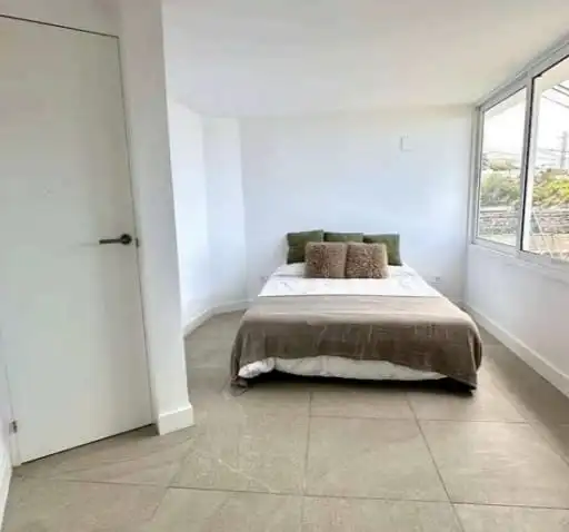 Dormitori de Casa o xalet en venda en Adeje amb Jardí privat, Terrassa i Piscina