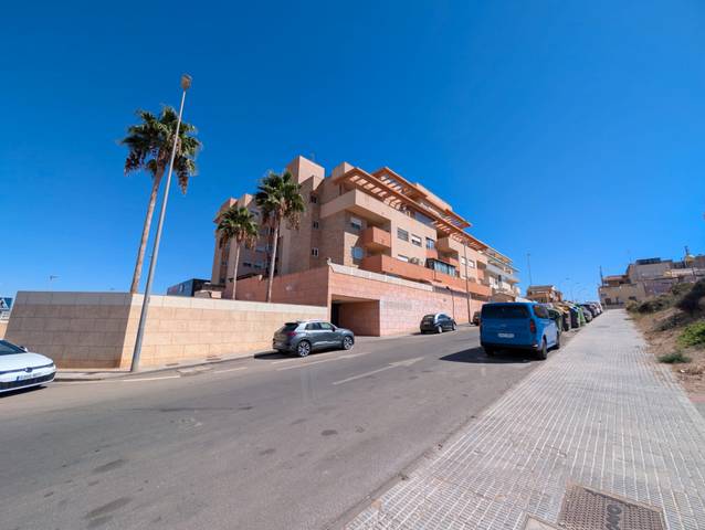 Garaje en Venta en Calle Santa Leticia, 5 en Los Barreros - Cuatro Santos