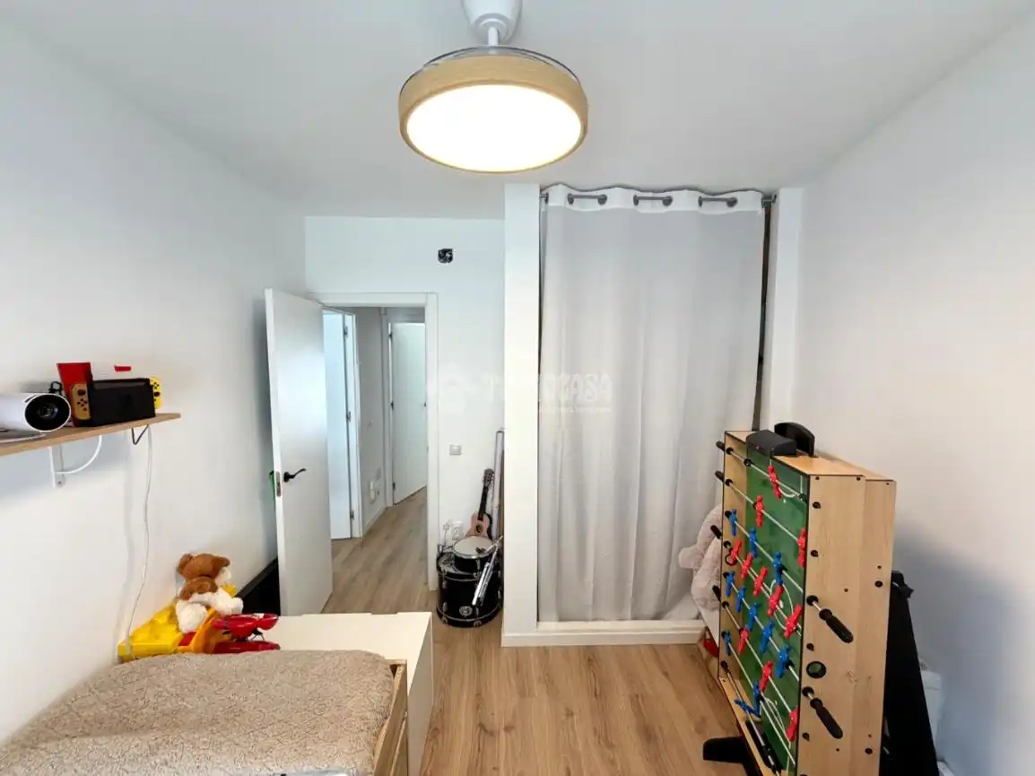 Habitación de Casa adosada en venta en Arganda del Rey con Calefacción y Terraza