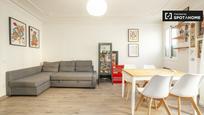 Living room of Flat to rent in  Barcelona Capital  with Air Conditioner, Heating and Furnished