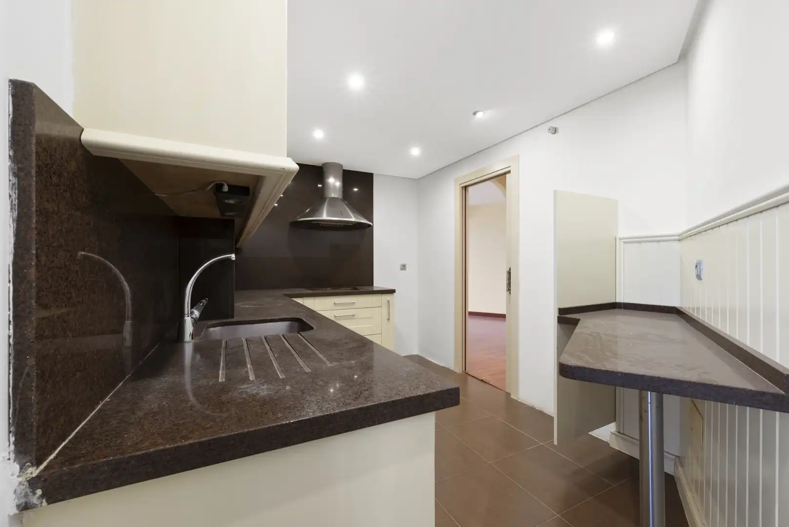Kitchen of Apartments for sale in Benalmádena  with Air Conditioner, Terrace and Swimming Pool