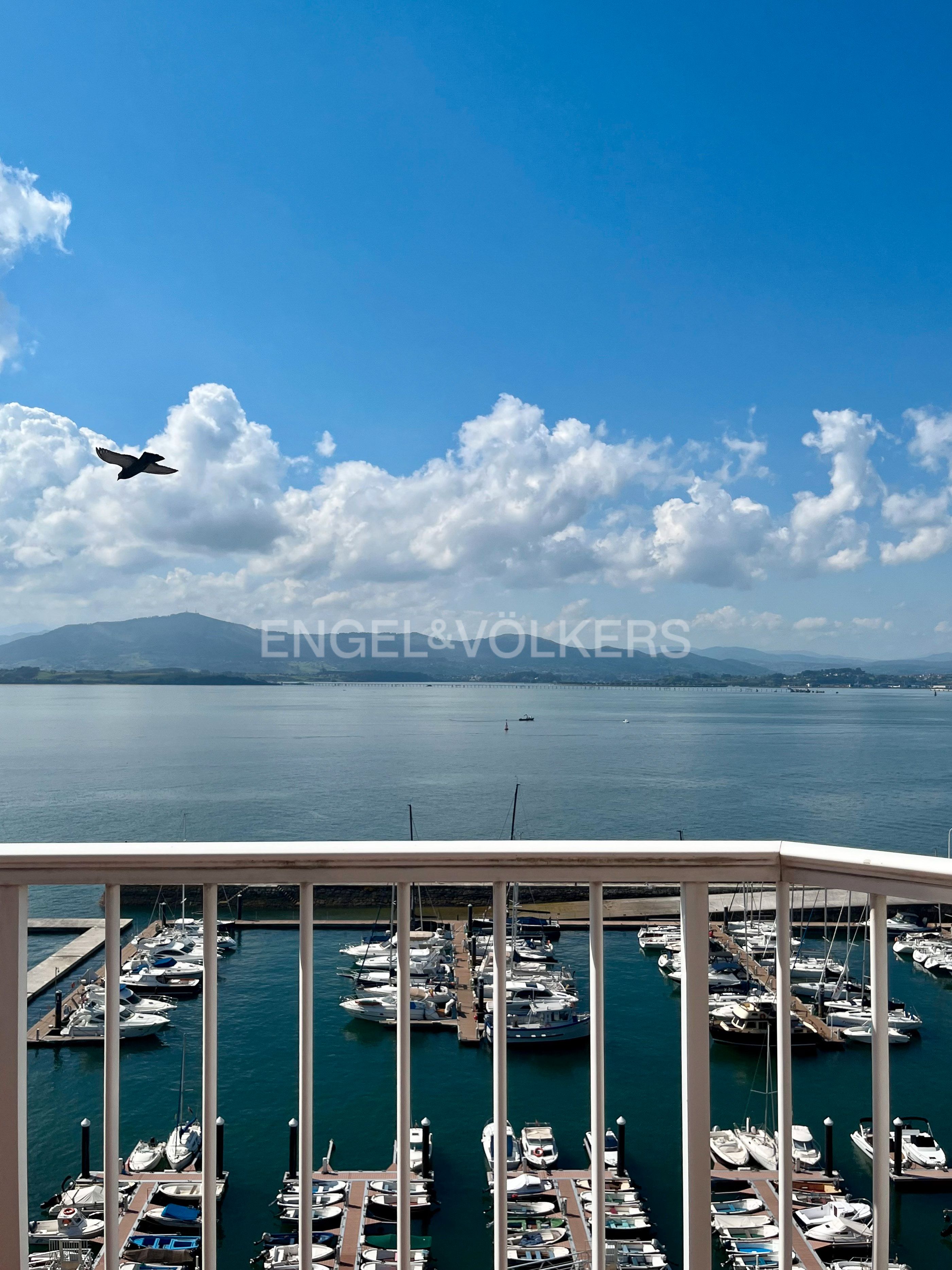 Exterior view of Apartment to rent in Santander  with Heating, Parquet flooring and Terrace