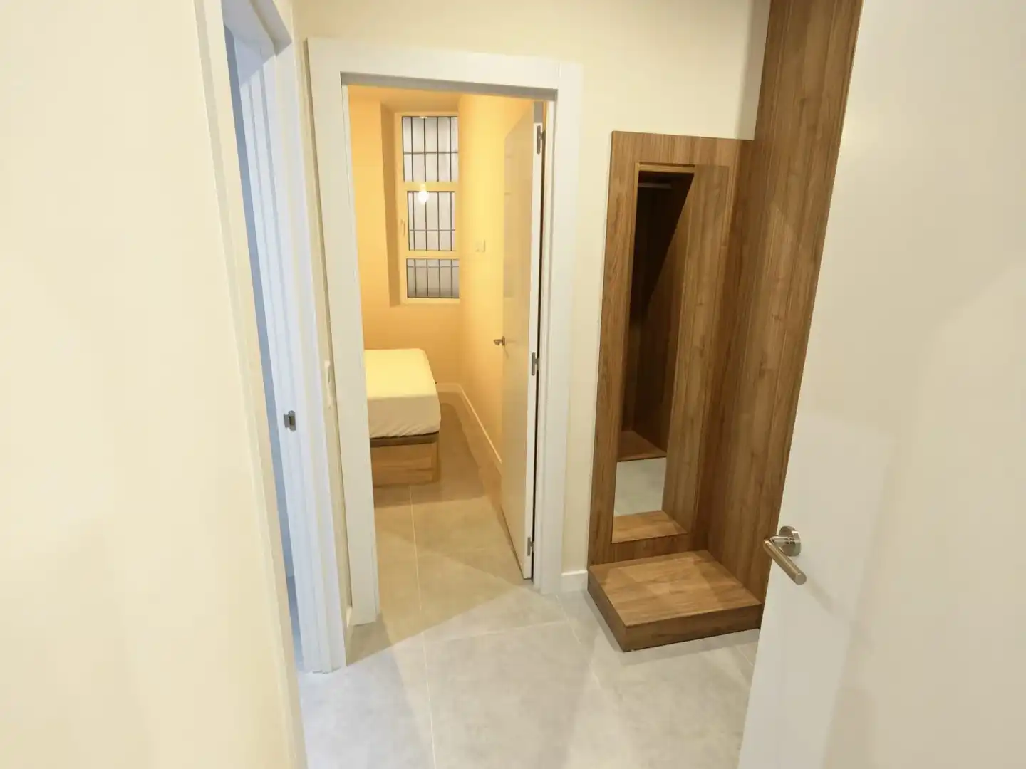 Schlafzimmer von Wohnungen zur Miete in Murcia mit Möbliert und Waschmaschine