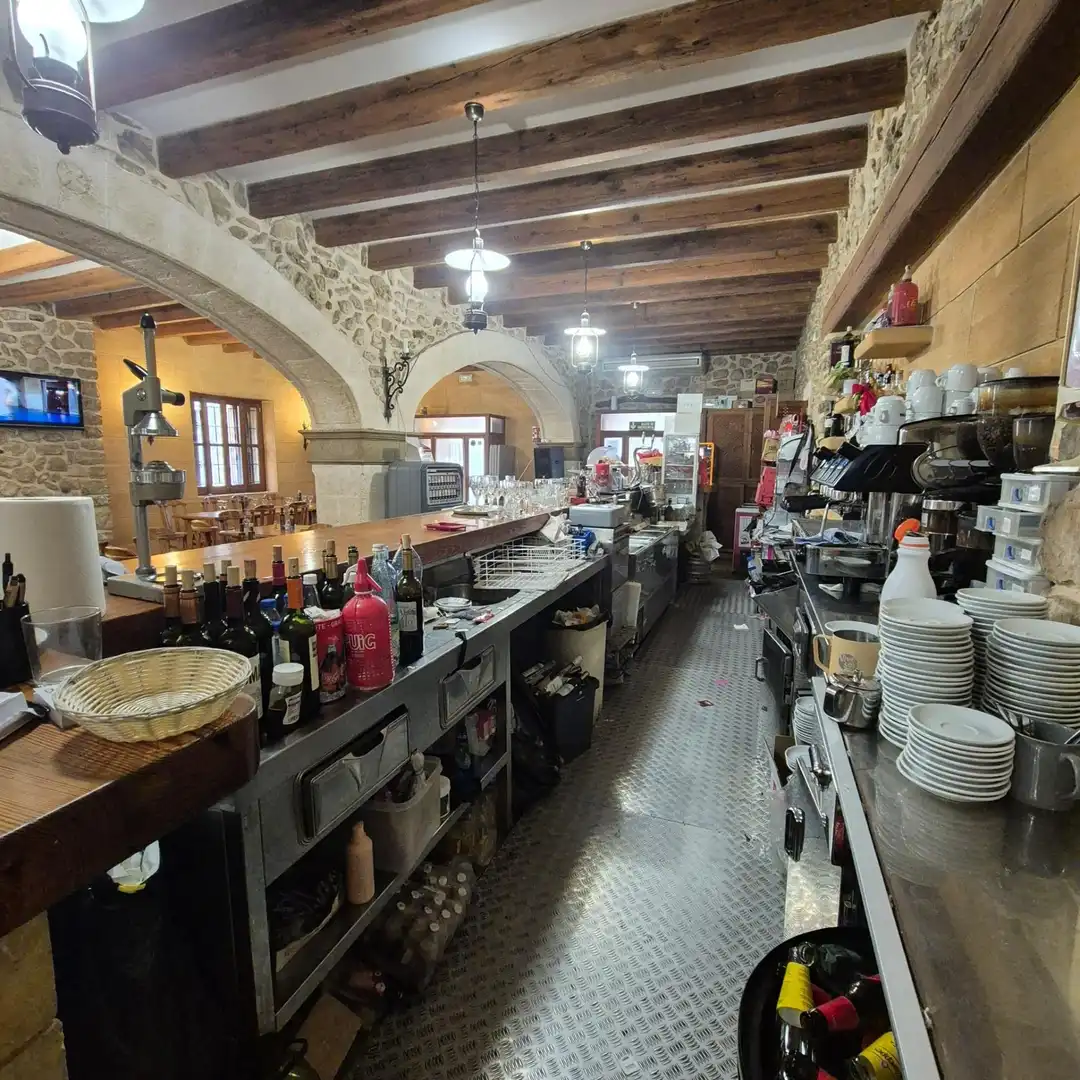 Local comercial en venda a Selva, imagen 2