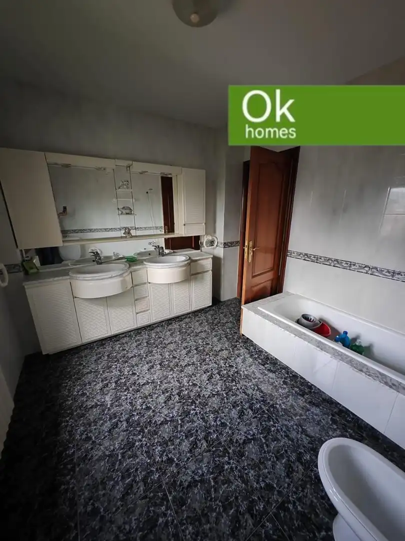 Casa amb terrassa en venda a Carral, imagen 19