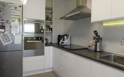 Kitchen of Flat for sale in Sant Hipòlit de Voltregà  with Air Conditioner, Heating and Terrace