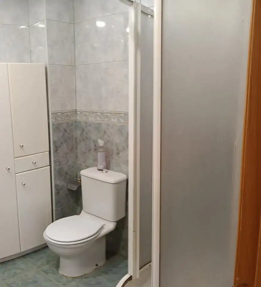 Baño de Piso en venta en Calatayud con Calefacción y Amueblado