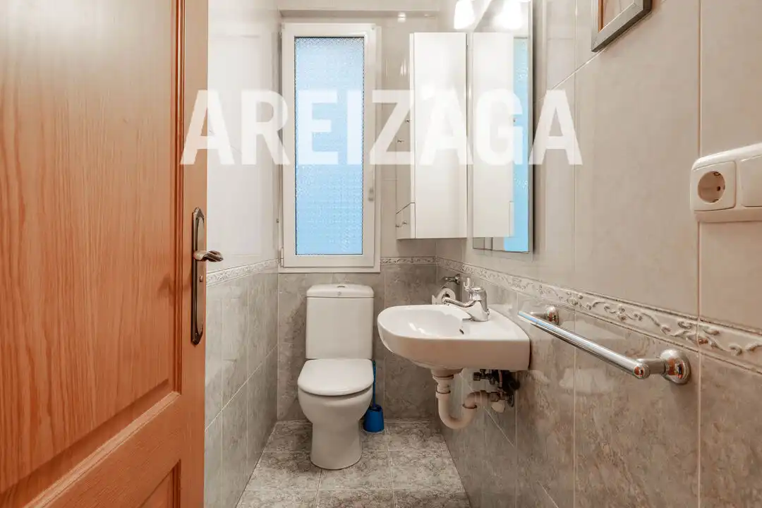 Piso con ascensor en venta en Amara - Berri, imagen 35