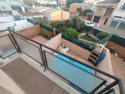 Swimming pool of Single-family semi-detached for sale in Palamós  with Air Conditioner, Terrace and Swimming Pool