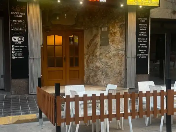 Locale commerciale in cessione a Avenida dels furs 16, imagen 5