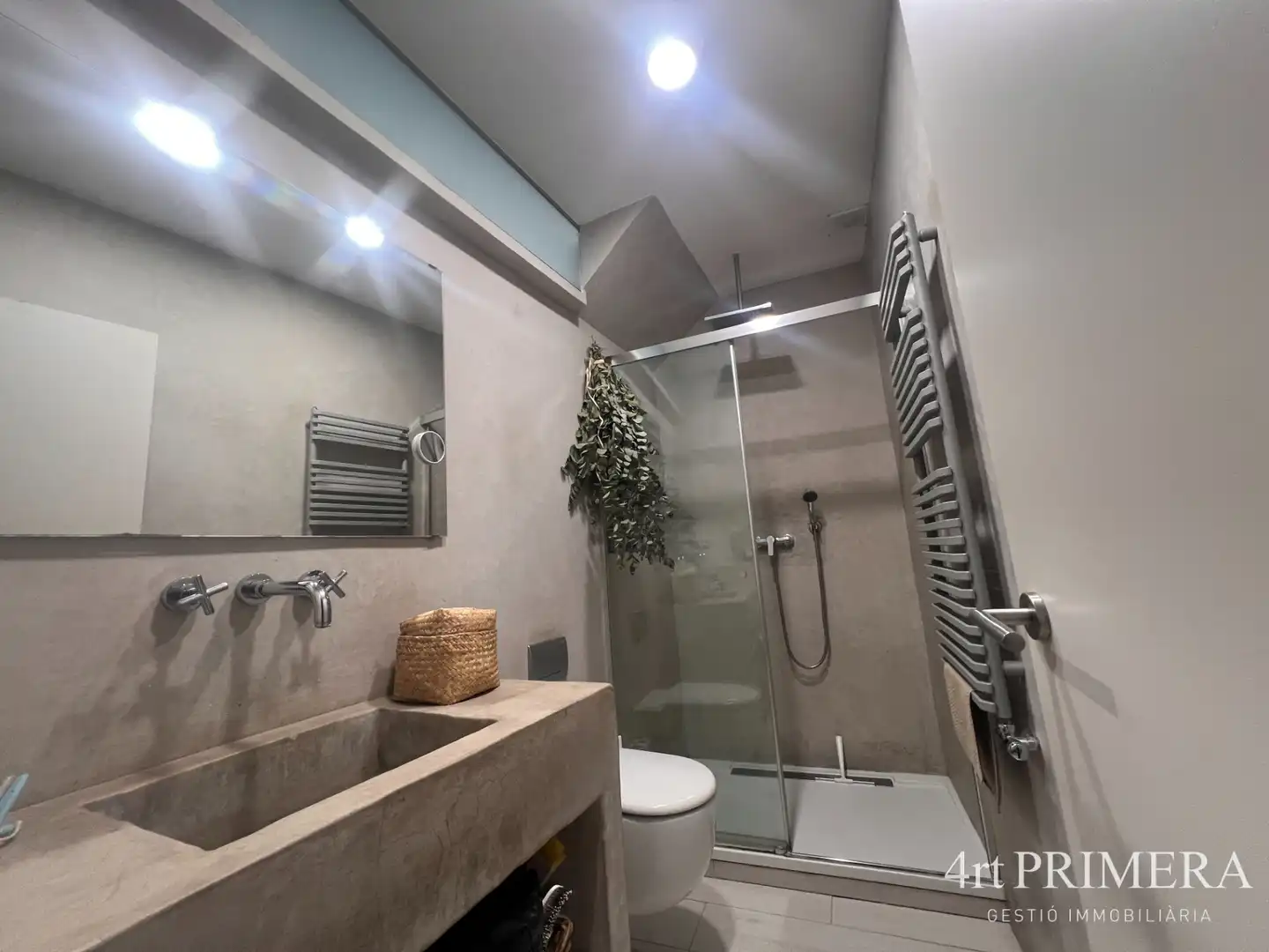 Badezimmer von Haus oder Chalet zum Verkauf in Vilassar de Dalt mit Klimaanlage, Heizung und Parkett