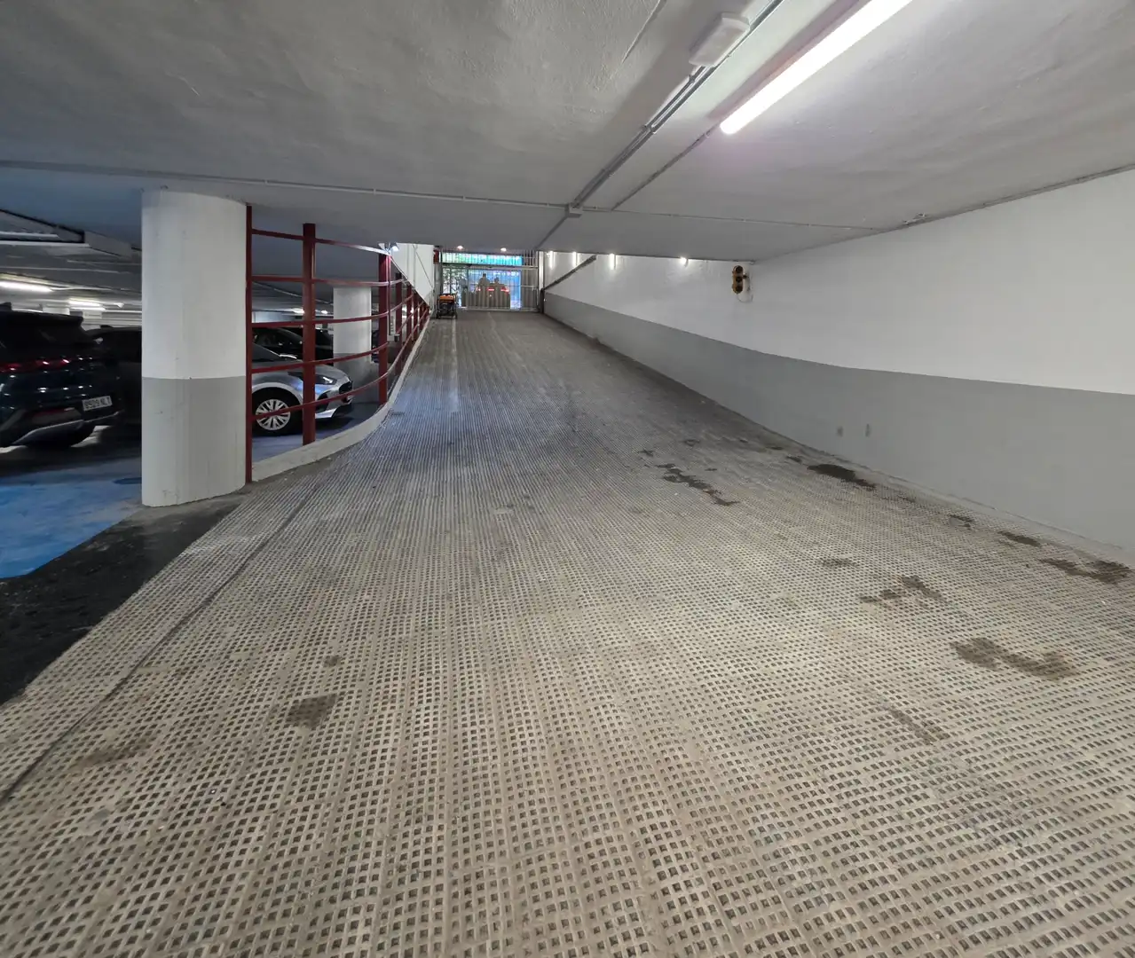 Parkplatz von Garage zur Miete in Bilbao 
