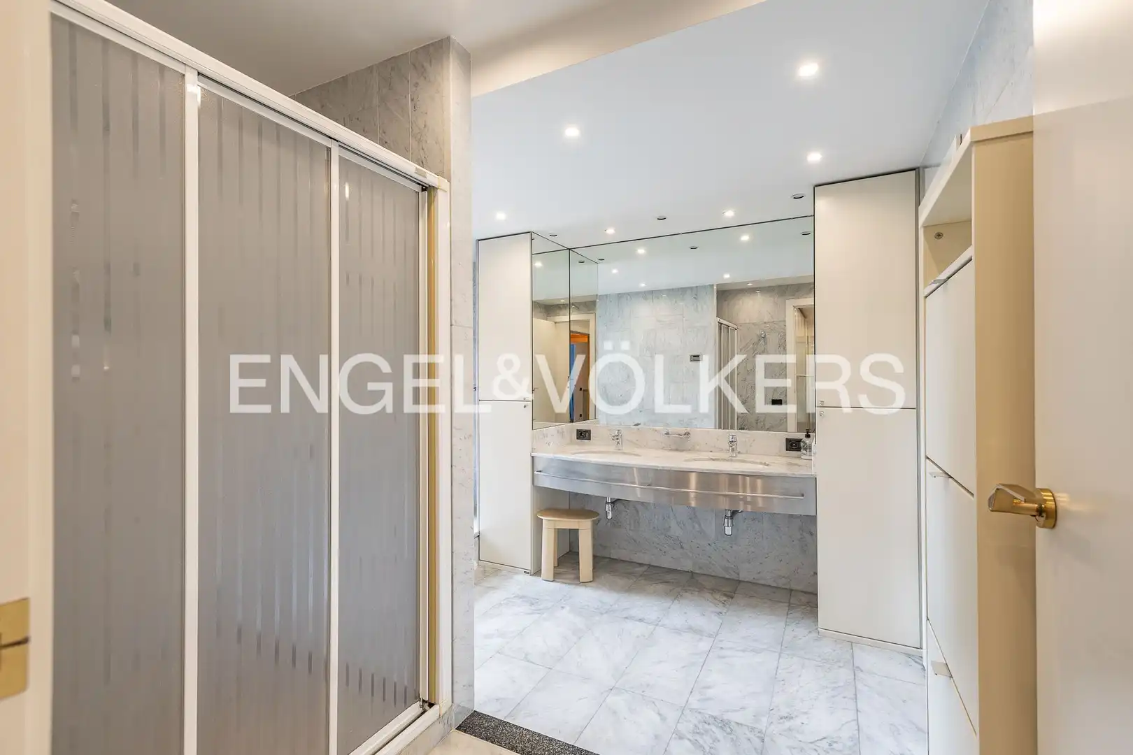 Baño de Casa o chalet en venta en Sant Cugat del Vallès con Aire acondicionado, Calefacción y Jardín privado