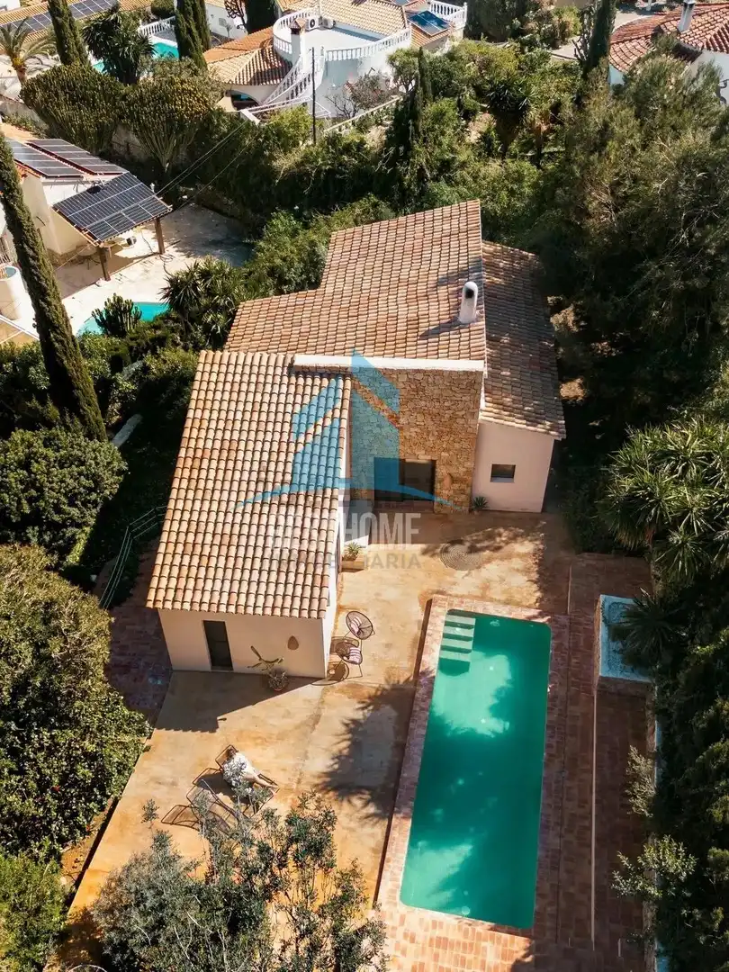 Villa avec piscine à vendre à El Montgó