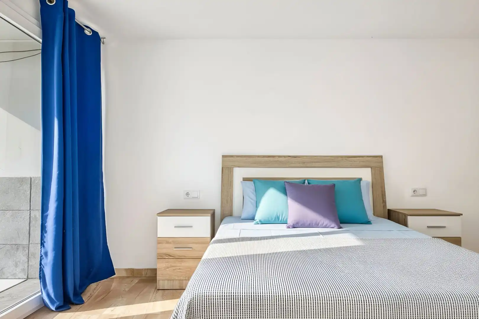 Schlafzimmer von Wohnungen zur Miete in Alicante / Alacant mit Klimaanlage, Heizung und Terrasse