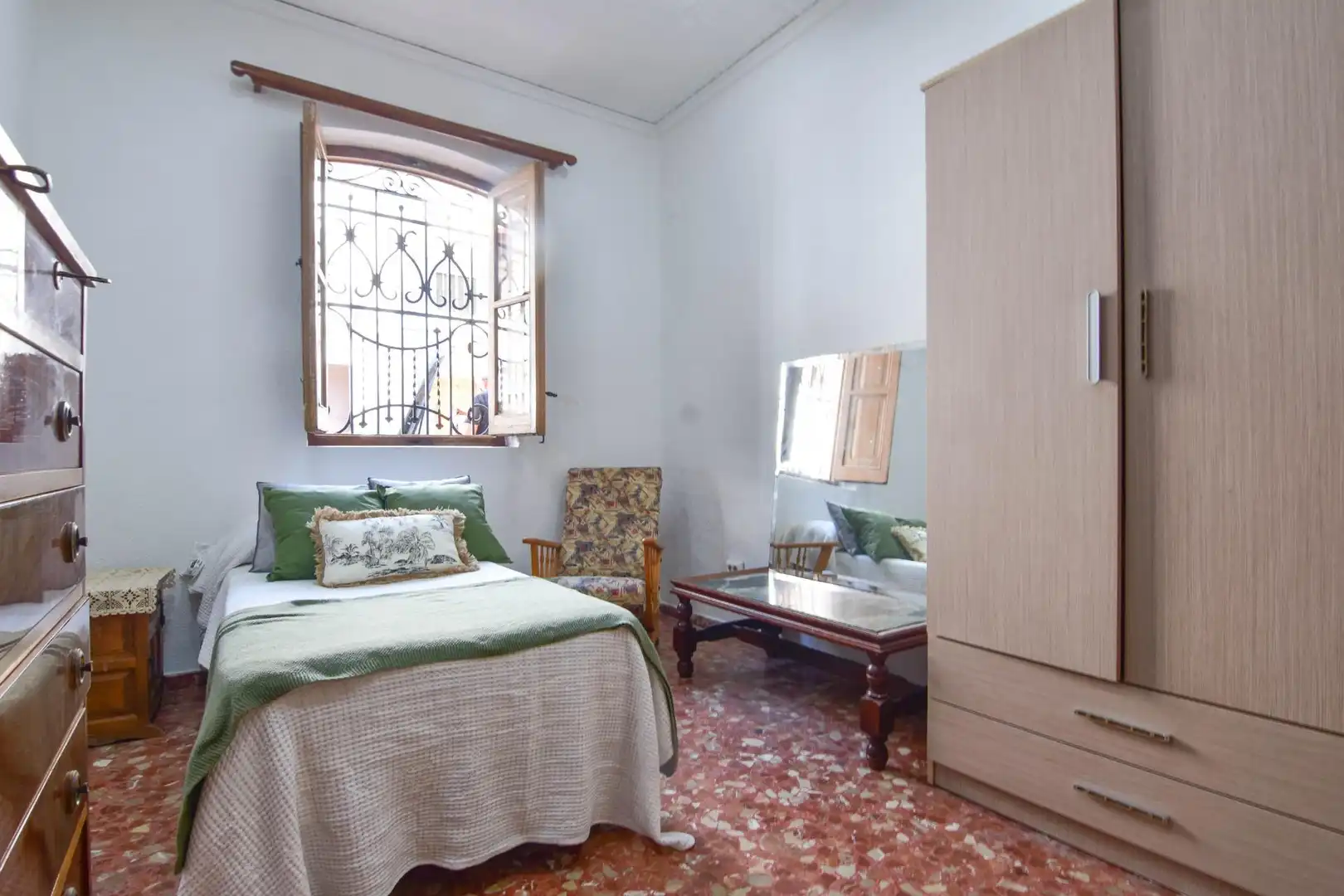 Dormitori de Casa o xalet de lloguer en Puçol amb Aire condicionat, Terrassa i Traster
