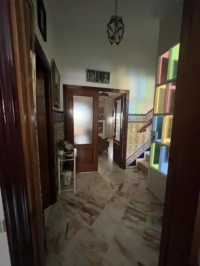 Casa adosada en venda en La Algaba amb Aire condicionat i Balcó