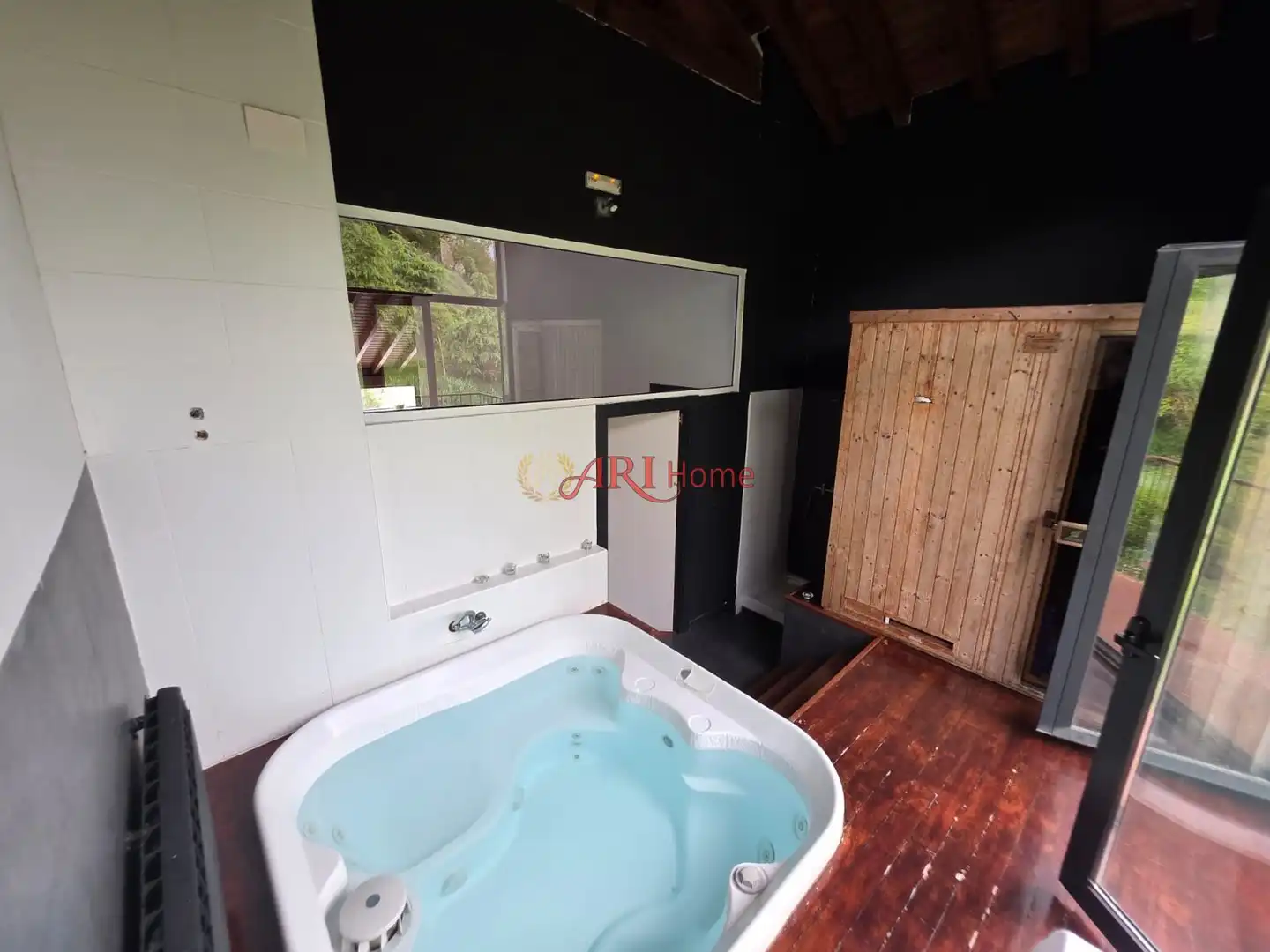 Bathroom of Buildings for sale in Quintanilla San García