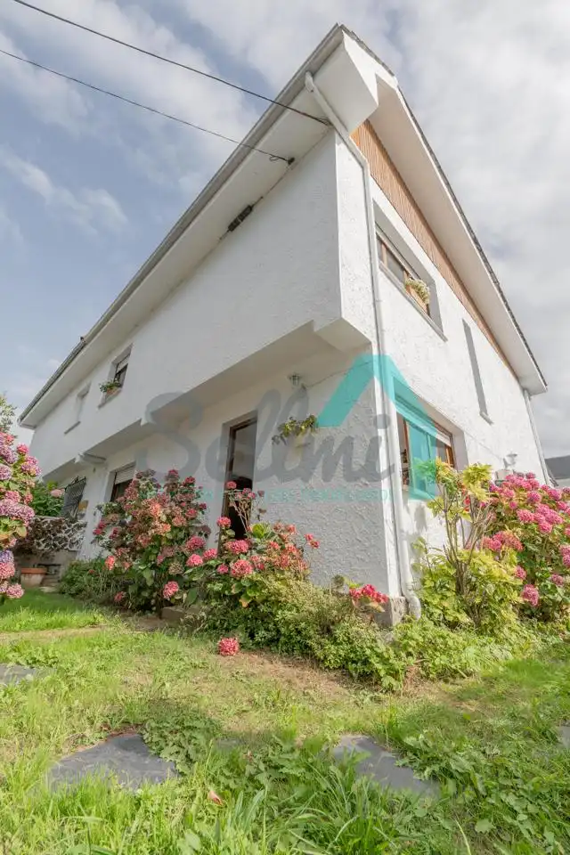 Exterior view of Detached homes for sale in Llanes  with Heating, Private garden and Terrace