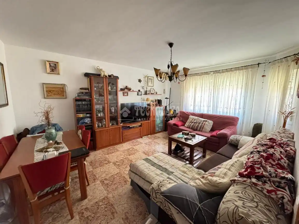 Sala de estar de Casa adosada en venta en Yepes con Calefacción