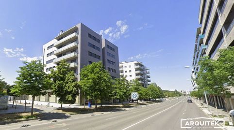 PISO EN PLANTA. con TERRAZA y Piscina, Listo para vivir en Parc de laigua.
