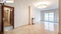 Living room of Flat for sale in  Granada Capital  with Air Conditioner, Heating and Balcony