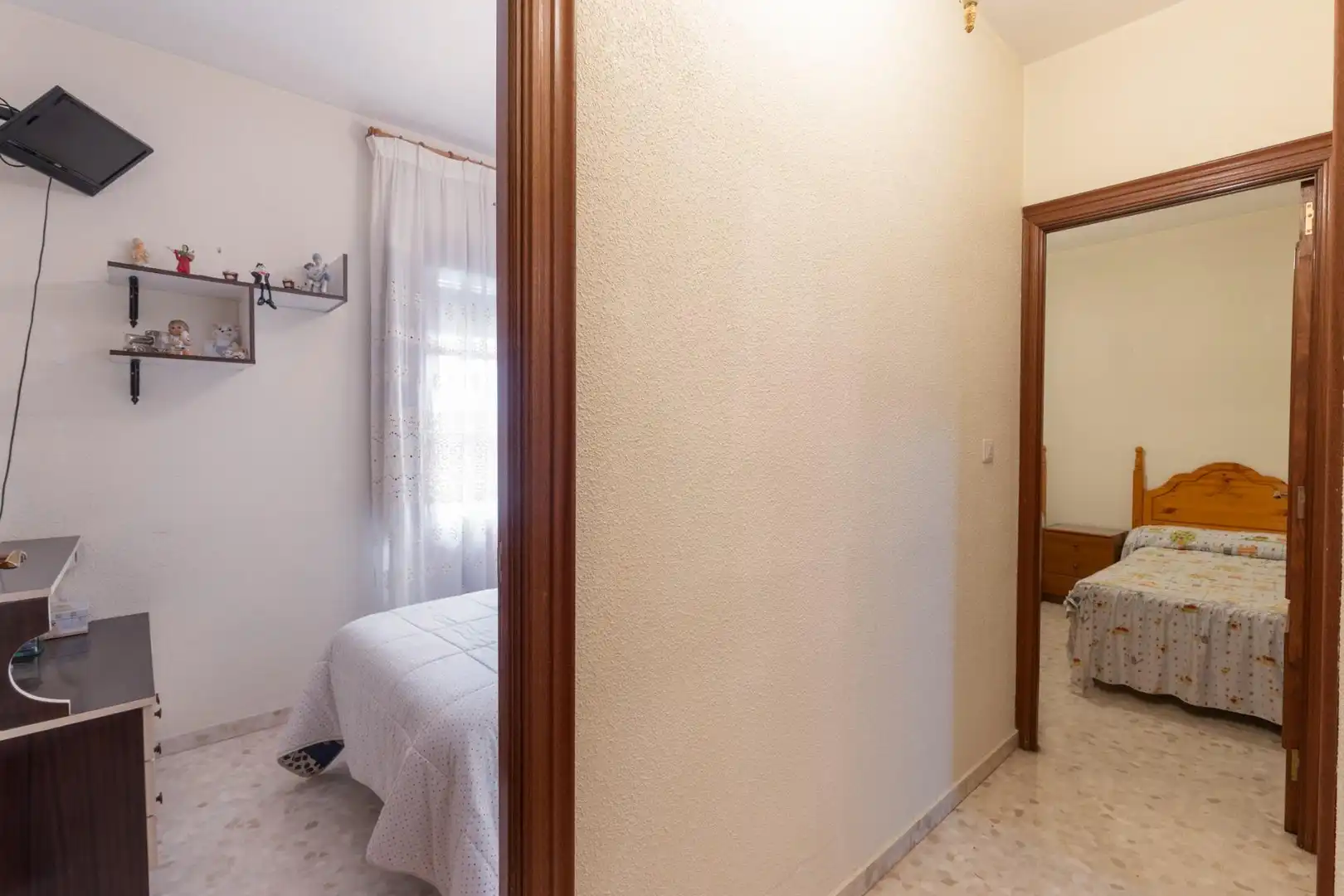 Bedroom of Houses for sale in Granada