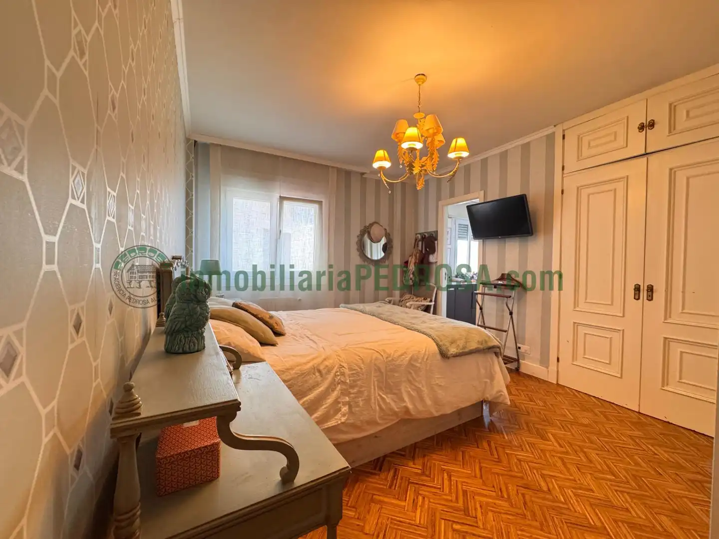 Habitación de Piso en venta en Pontevedra Capital  con Calefacción