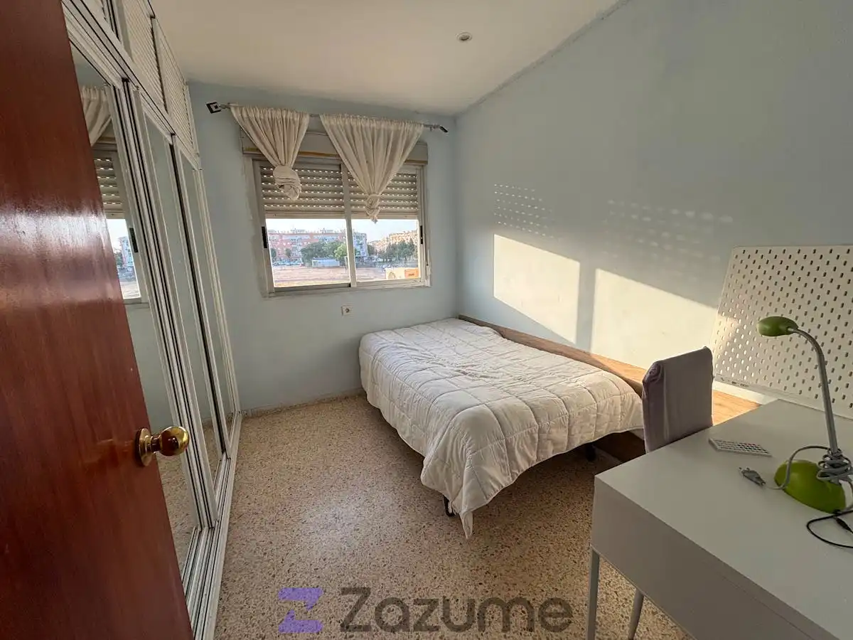 Bedroom of Flat for rent in Montequinto  with Air Conditioner, Terrace and Swimming Pool