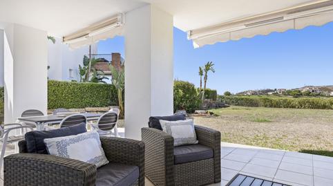 Foto 2 de Planta baixa en venda a Los Arqueros - Puerto del Almendro, Benahavís