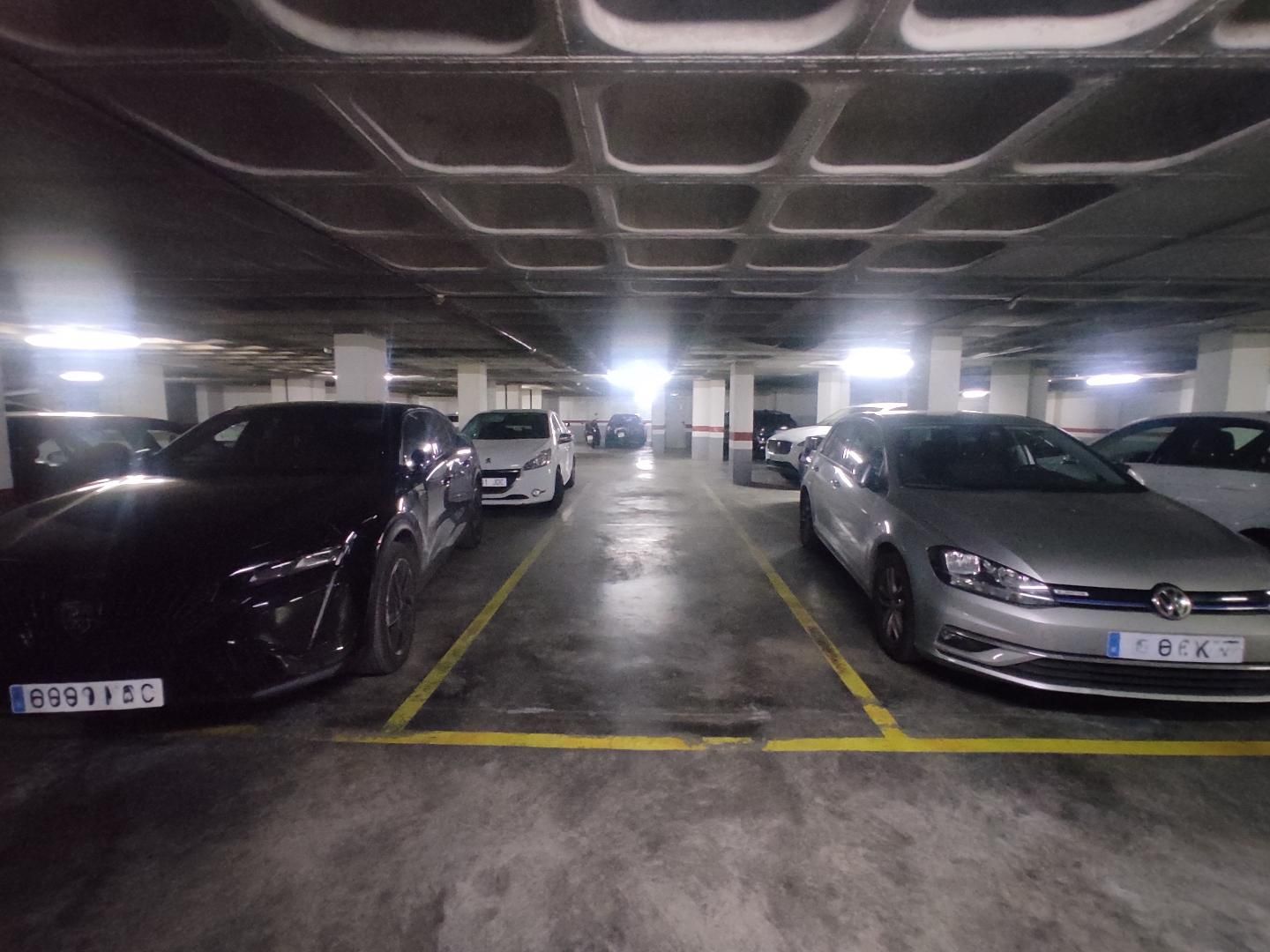 Parking of Garage for sale in  Valencia Capital