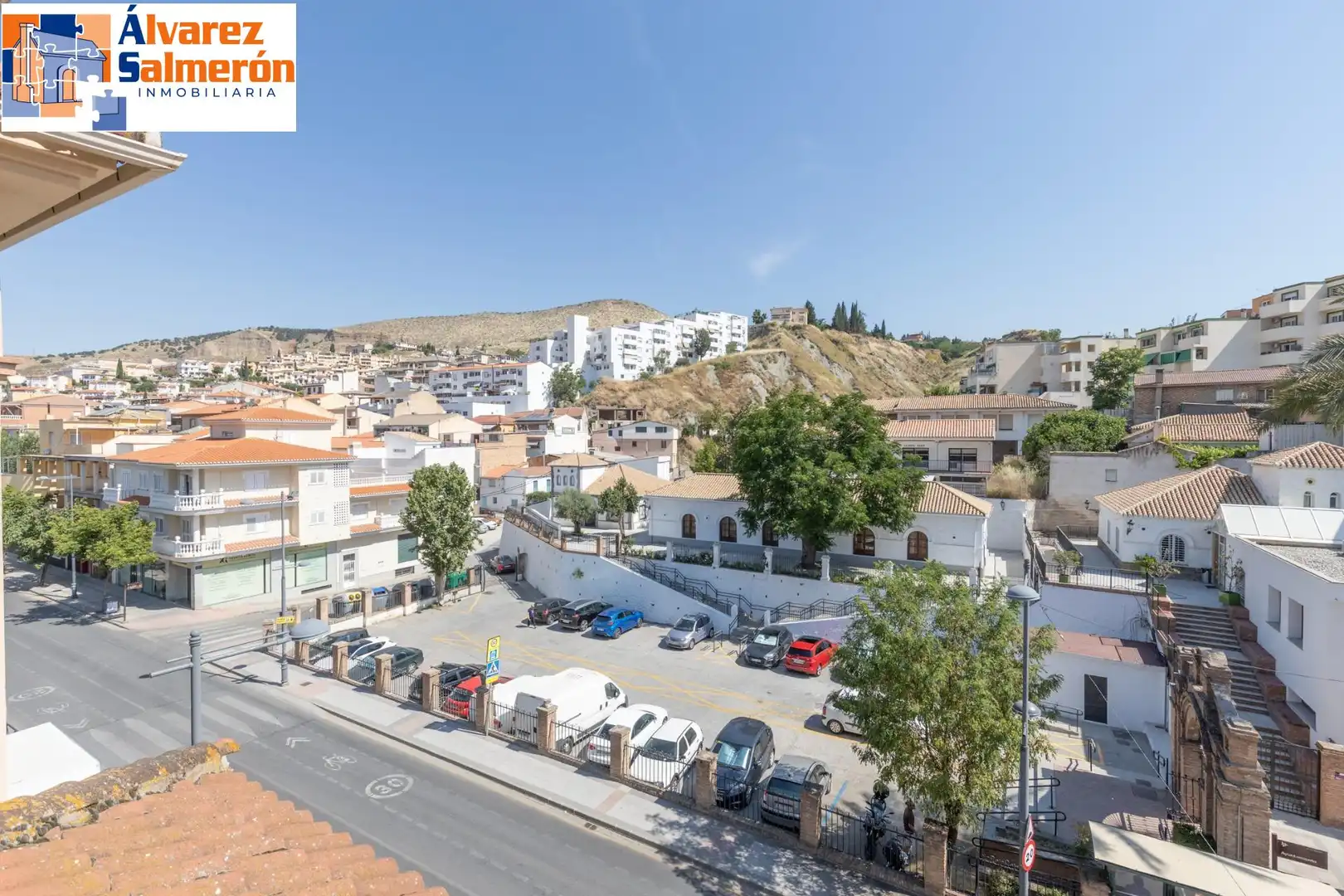 Vista exterior de Ático en venta en Cenes de la Vega con Terraza