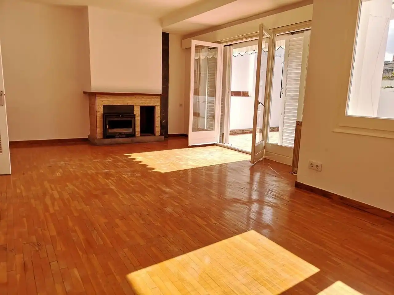 Wohngebäude zum Verkauf in Carrer del Montseny, imagen 8
