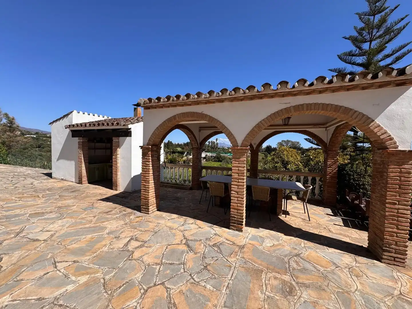 Terraza de Casa o chalet en venta en Estepona con Aire acondicionado, Calefacción y Jardín privado