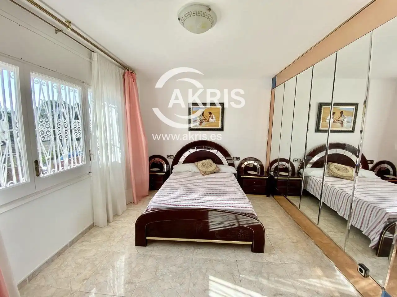 Villa avec piscine à vendre à Carrer Finlàndia, imagen 9