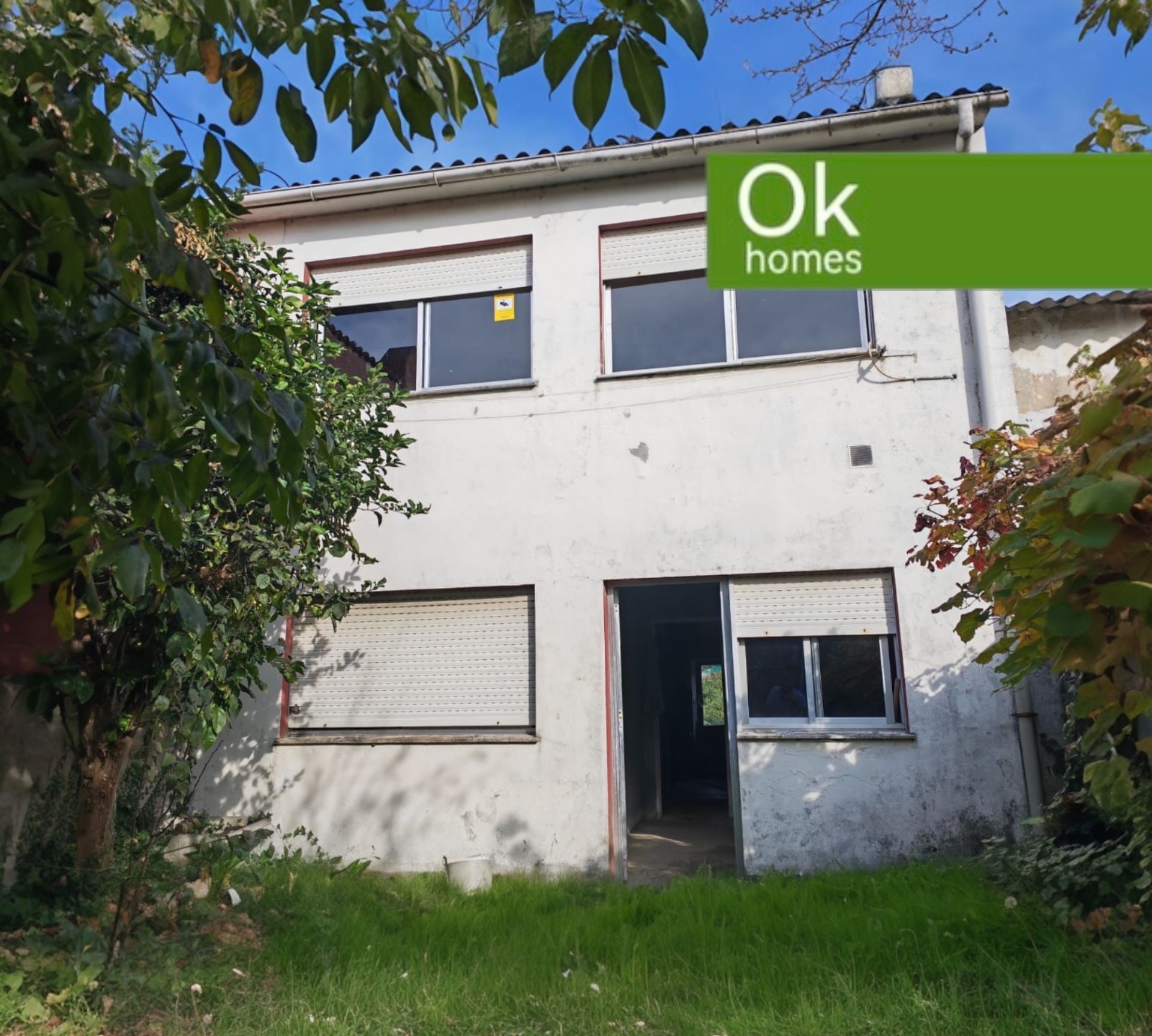 Exterior view of Single-family semi-detached for sale in A Coruña Capital   with Private garden