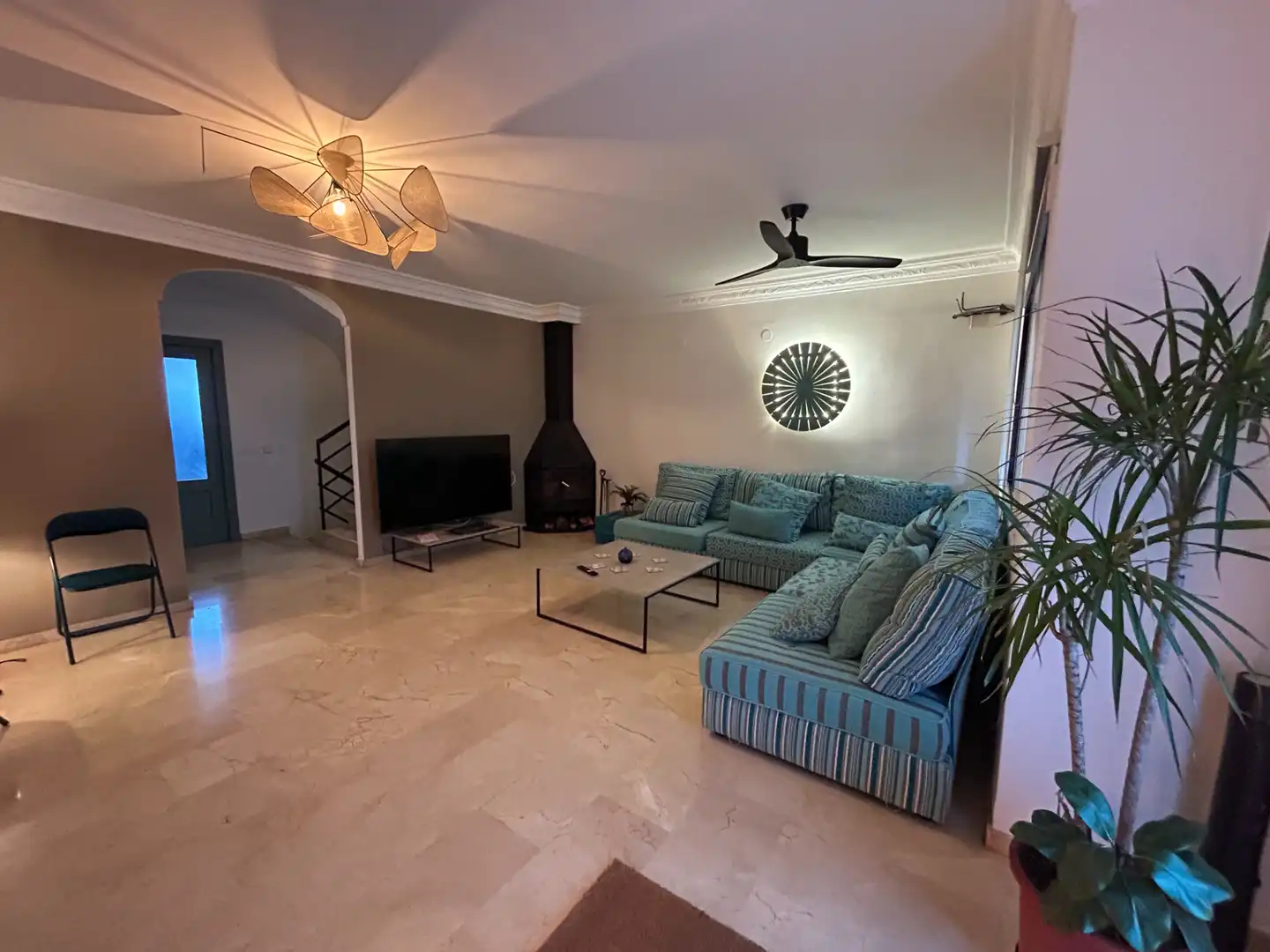 Living room of Detached homes for sale in Gandia  with Air Conditioner, Private garden and Terrace