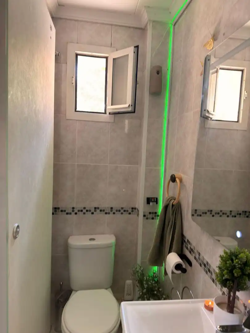 Bany de Pis en venda en Lleida amb Aire condicionat i Terrassa