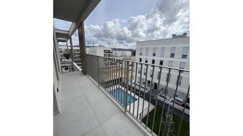 Foto 4 de Pis de lloguer a Calle Bullidors, Domeny, Girona Capital