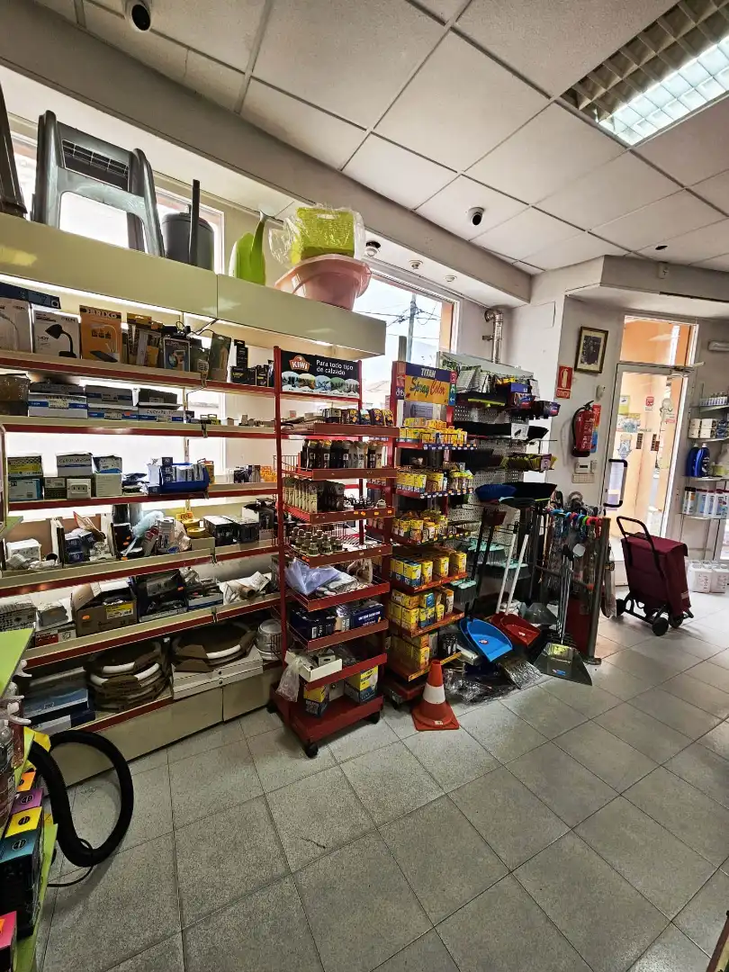 Local comercial en traspàs a Calle Ildefonso Martínez, imagen 9