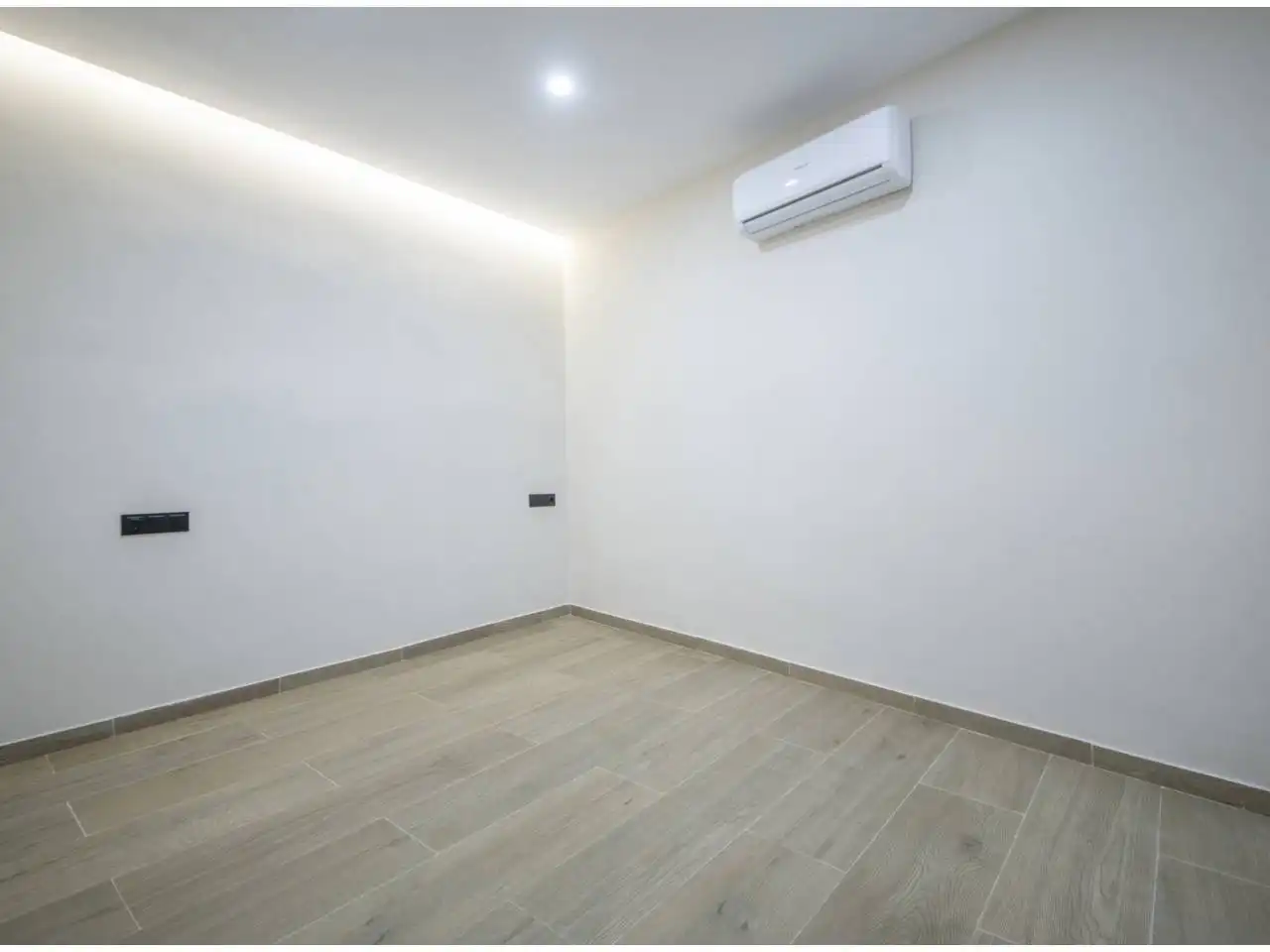 Maisonette zum Verkauf in Barri de les Corts