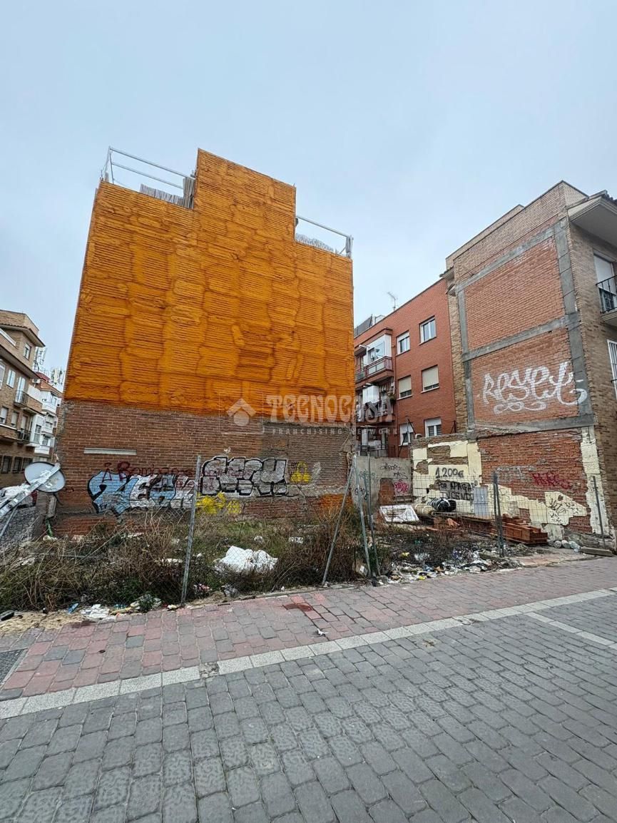 Exterior view of Residential for sale in  Madrid Capital