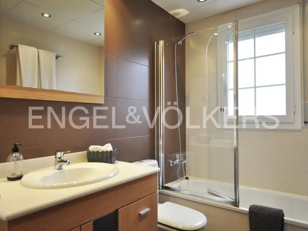 Bathroom of Detached homes for sale in Cambrils  with Air Conditioner, Heating and Private garden