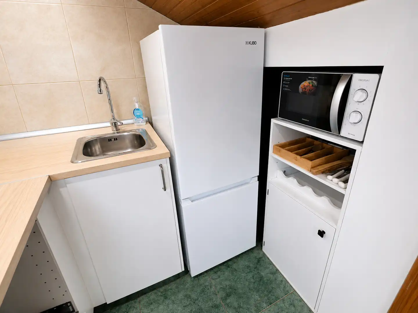 Cocina de Piso de alquiler en Santander con Amueblado y Horno